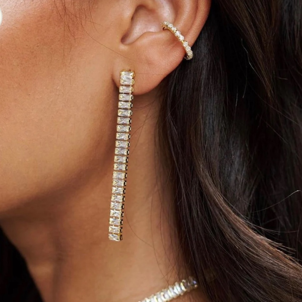 Sheila Fajl Siler Crystal Earrings NWT